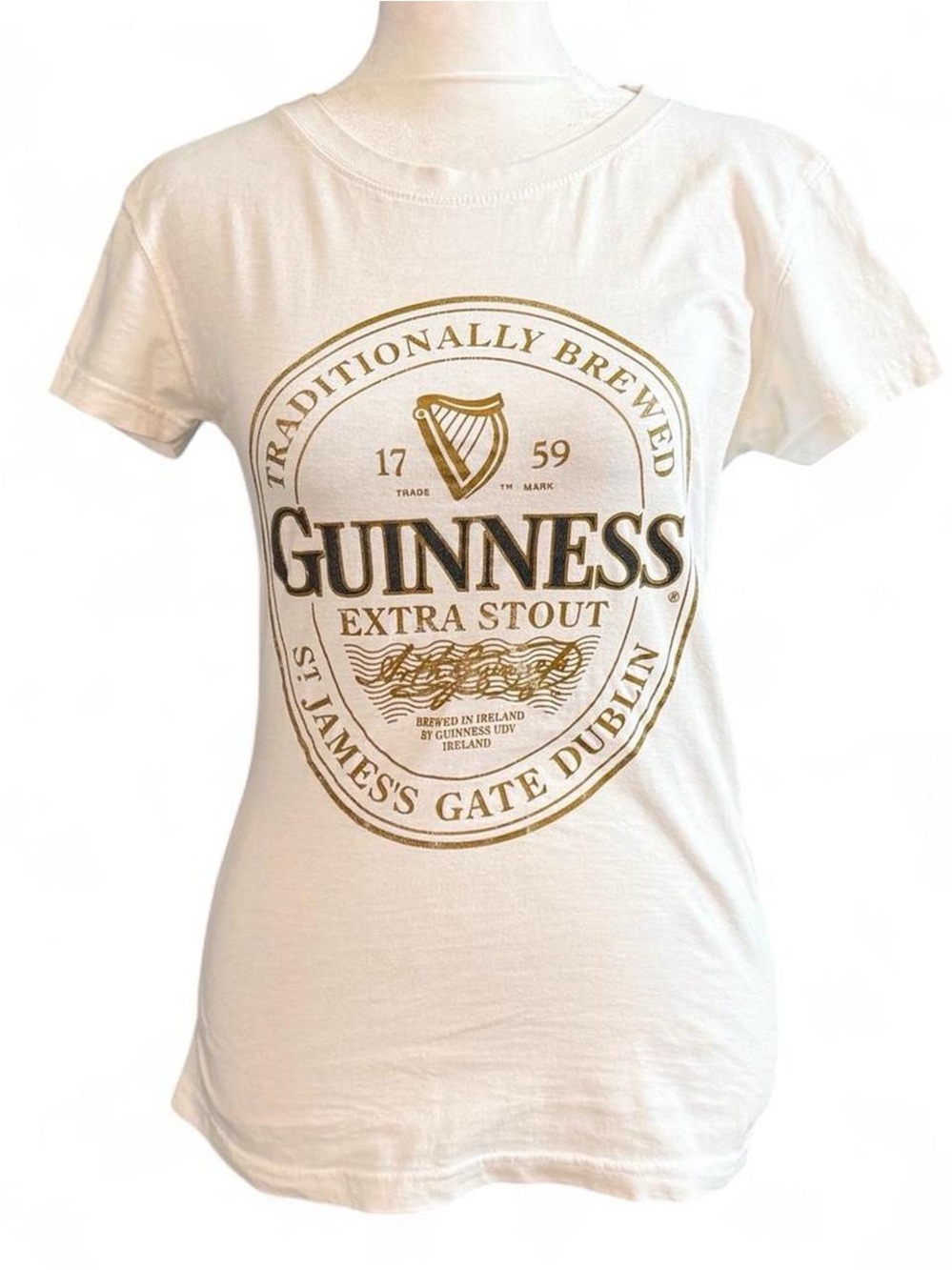 Guinness Extra Stout White Graphic T-Shirt Women’s Small Official Merchandise